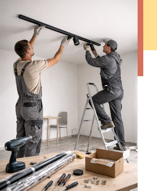 Установка трековых светильников в натяжной потолок в Конаково от 4258 руб. | ОТДЕЛОЧНИК-Кнк